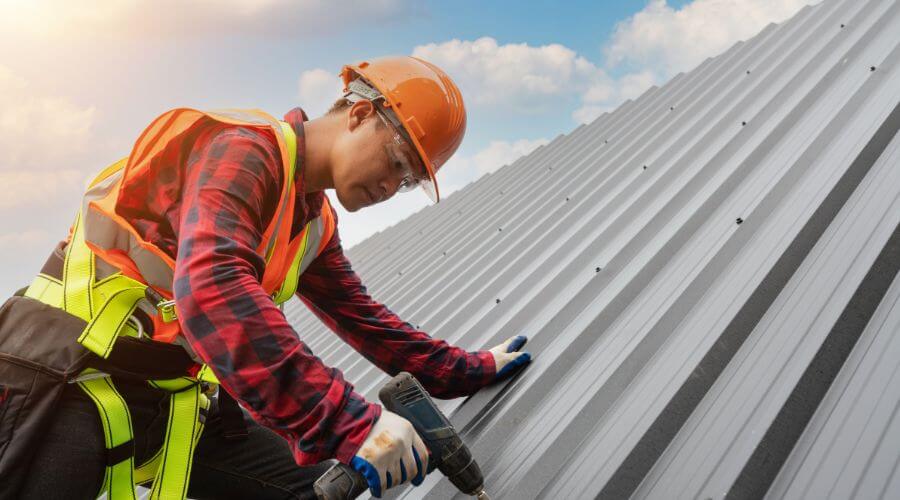 Professional Emergency Roof Repairs services in Reedsville, WV